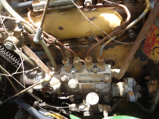 ขายด่วนรถตักขาตักแตนKOMATSUสภาพสวยต้องช่อมเกียร์