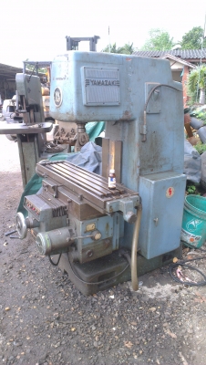 Sell> ขายแท่นกัด มิลลิ่ง M2 Yamasaki Japan ญี่ปุ่นแท้ๆ ราคาคนไทย ไฟยังเดิมๆ หน้าแท่นสวย ไม่มีตำหนิเลยครับ