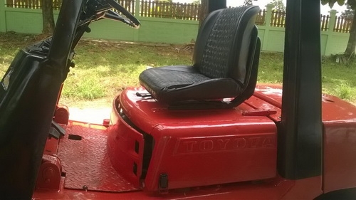 ดีเชล2.5ตันTOYOTA-2FD25งาคว่ำหงายเปลี่ยนเสา4.50เมตรเพิ่มเงินอีก20000รถนอกขายที่โคราช