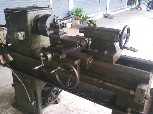 แท่นกลึง 4 ฟุต เพลาเดียว ใช้ไฟบ้าน สนใจลองเครื่องได้ 36,000