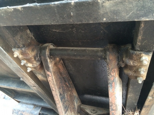 ขายกะบะดั้ม พร้อมกระบอกดั้มครบชุด