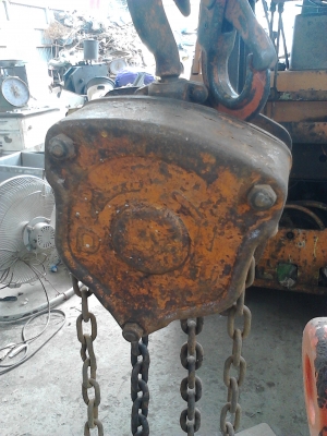 ขาย..รอก VITAL 2ตัน