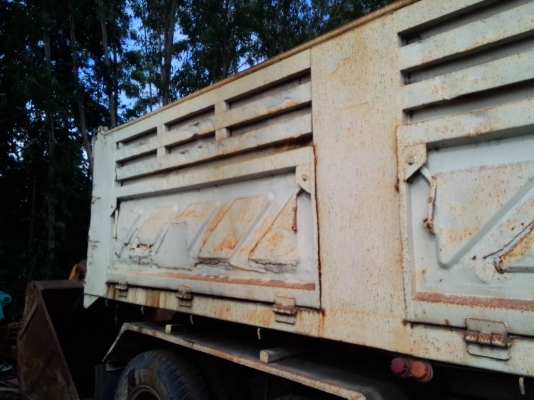 ขายด่วนครับ หางเซมิดั้ม 2 ตาน สามมิตร มี 3 หาง ครับ ใช้งานทุกวันครับ ตามสภาพครับ