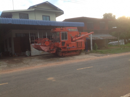 ขายด่วน((250,000) รถเกี่ยวข้าวอุ้ม1.2ตันตู้แอร์ แทรคเหล็กใหม่ๆ สภาพพร้อมใช้งาน ขายด่วน((250,000) รถเกี่ยวข้าวอุ้ม1.2ตันตู้แอร์ แทรคเหล็กใหม่ๆ สภาพพร้อมใช้งาน