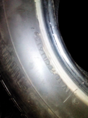 ขายยางบริชสโตน215/70/15ปี13ชุด4เส้น