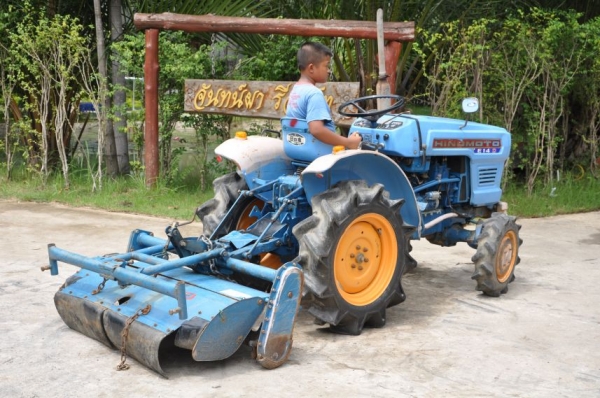 ขายรถไถ HINOMOTO E14D ขับ4ล้อ สภาพสวยเดิมญี่ปุ่นไม่เคยใช้งานในไทย 68,000 บาท