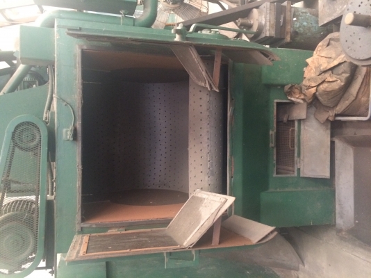 ขายเครื่องยิงทรายขนาด100กก.ของญี่ปุ่น