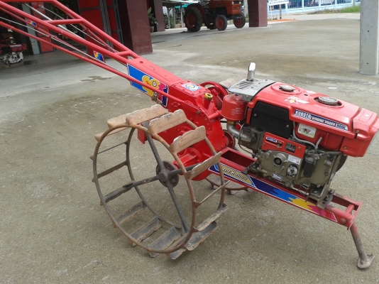 ขายเครื่ยงET80พร้อมโครงกะทิงแดงสามเกีย