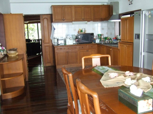 ขออนุญาติขายบ้านพักตากอากาศสุดหรูเกาะสมุยครับ