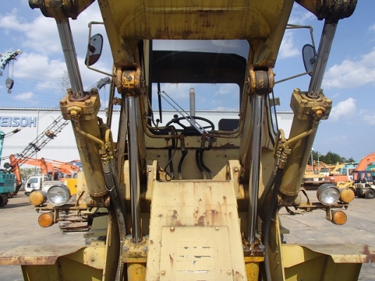 ขายรถตักล้อยาง CAT 930