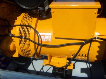 เครื่องปั่นไฟนำเข้าประกอบใหม่ 125 Kva.รับประกัน 12 เดือน