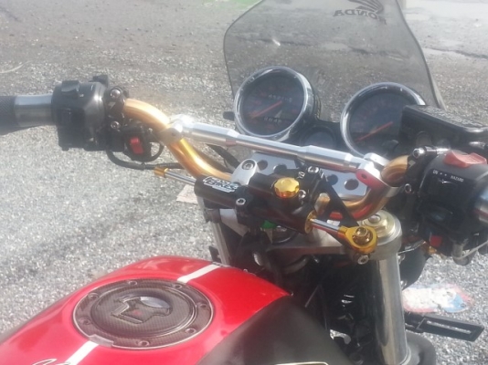 วุฒิ นนบุรี CB400 v.s ปี98 สภาพนางฟ้าของแต่งหล่อๆเสียสรรพสามิตรแล้วคับ