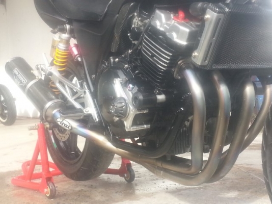 วุฒิ นนบุรี CB400 v.s ปี98 สภาพนางฟ้าของแต่งหล่อๆเสียสรรพสามิตรแล้วคับ