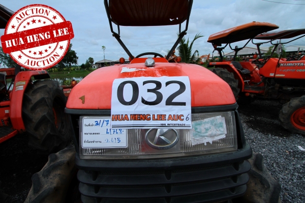 AUC 6 Code 032  แทรกเตอร์  KUBOTA L4508+DP226D ราคา เริ่มต้นการประมูล 195,000 บาท