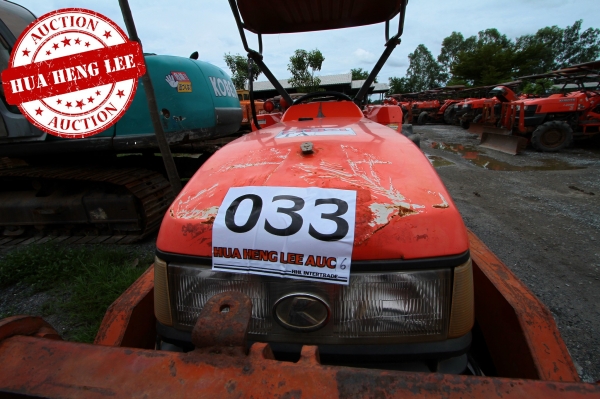 AUC 6 Code 033  แทรกเตอร์  KUBOTA L4508+FD180F+RX180F ราคา เริ่มต้นการประมูล 205,000 บาท