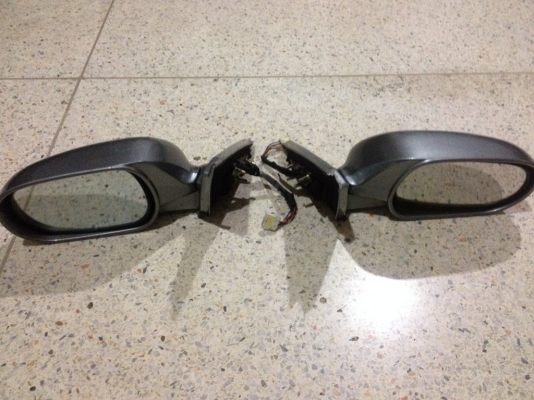 กระจก nissan s15 เก่าญี่สภาพดี