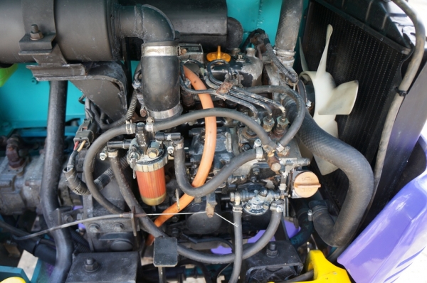 ขายรถขุด รุ่นพิเศษ KOMUTSU PC07-2E  2 IN 1  พร้อมหัวกระแทก