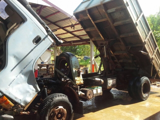 ISUZU NPR66LX5 เครื่อง120 ฝาดำ ห้างแท้ปี39 Fหน้าหลัง 388000 ก็ขายครับ