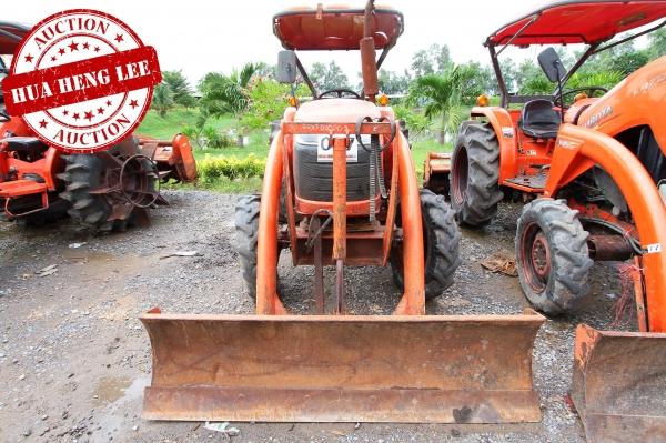 AUC 6 Code 037  แทรกเตอร์  KUBOTA L4708+SD181+RX181F ราคา เริ่มต้นการประมูล 375,000 บาท
