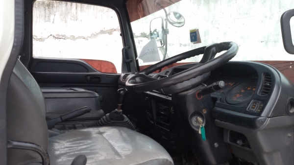 ขาย 6 ล้อ อีซูซุ ดั๊ม 200 แรง