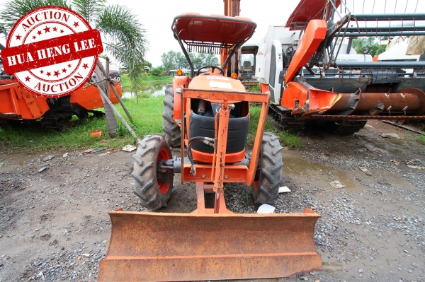 AUC 6 Code 039  แทรกเตอร์  KUBOTA L4708+FD185F+RX180F ราคา เริ่มต้นการประมูล 395,000 บาท