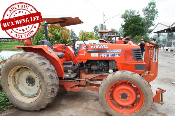 AUC 6 Code 040  แทรกเตอร์  KUBOTA M5000+FD201G+DP243G ราคา เริ่มต้นการประมูล 325,000 บาท