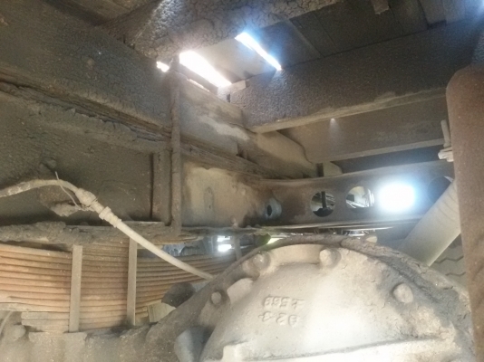 ขายรถ ISUZU JCM เครื่อง 6BD1 165 แรงม้า ยาว 5.50 เมตร เอกสาร ม.79 พร้อมโอน