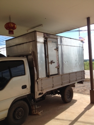 ขายกระบะNKRใส่ 4 ล้อคลัชซีกว้าง 80 ซม   และขายตู้แห้งอลูมิเนียม