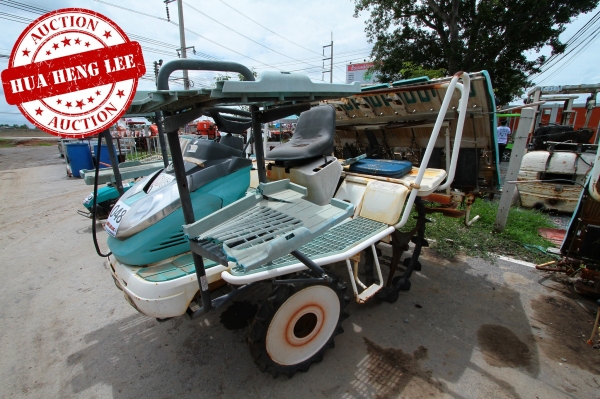 AUC 6 Code 048 รถดำนา KUBOTA NSPU-68C ราคา เริ่มต้นการประมูล 50,000 บาท