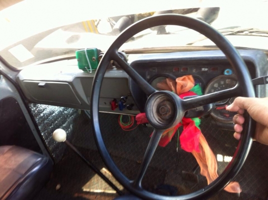 ขายหกล้อหัวยาว