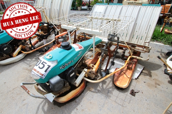 AUC 6 Code 051 รถดำนา KUBOTA SPW-48C PLUS ราคา เริ่มต้นการประมูล 30,000 บาท