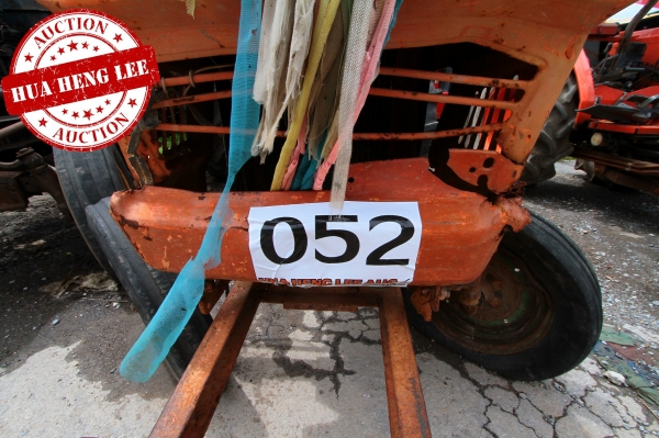 AUC 6 Code 052 รถแทรกเตอร์ L2600 ราคา เริ่มต้นการประมูล 18,000 บาท