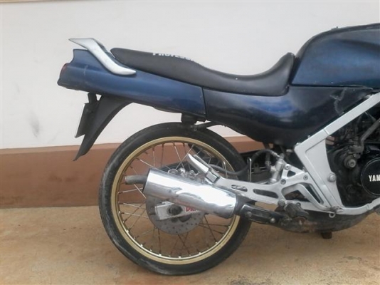 ขาย TZR150 ทะเบียนพร้อมโอนภาษีขาด 2 ปี เครื่องเดิมยังแน่นเหมาะกับนักปั้นขาย 6900 บาท