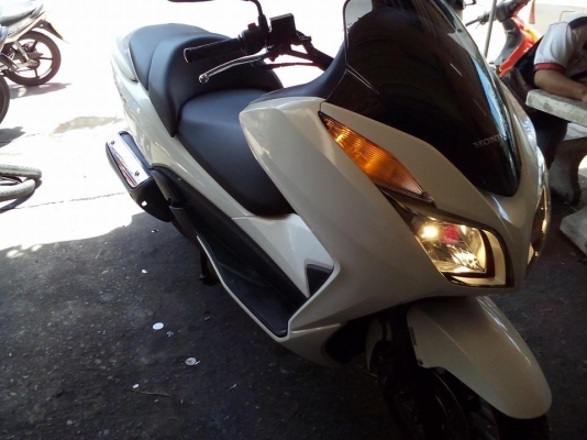 ขาย HONDA FORZA 300 ปี 56 เดือนกันยายน สภาพสวยเดิมๆ