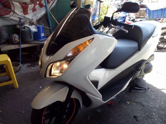 ขาย HONDA FORZA 300 ปี 56 เดือนกันยายน สภาพสวยเดิมๆ