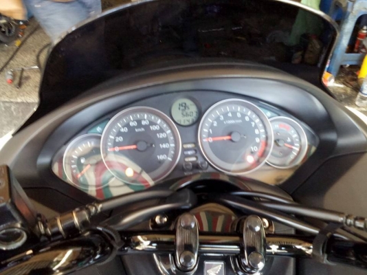 ขาย HONDA FORZA 300 ปี 56 เดือนกันยายน สภาพสวยเดิมๆ