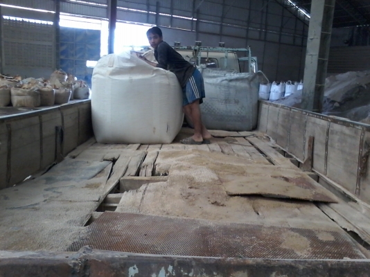 ขายด่วนครับ ISUZU FRR 32LB เครื่อง 260 6HE1 กระบะคาร์โก้ รถใช้งานทุกวันครับ