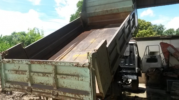 6ล้อ KM ดั๊ม 6ตัน