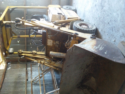 ขายรถตักkomatsu SG07L เครื่องเบนซีล