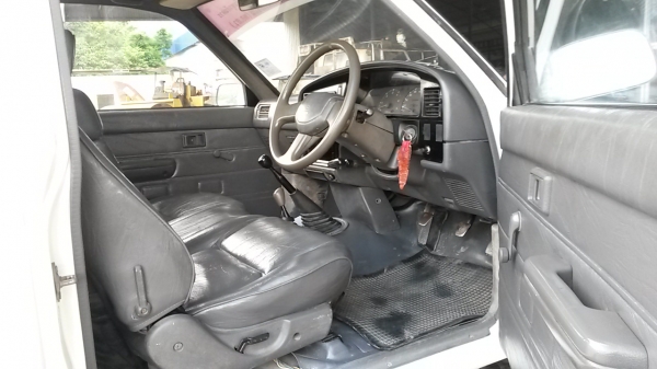 กระบะตอนเดียว 4x4