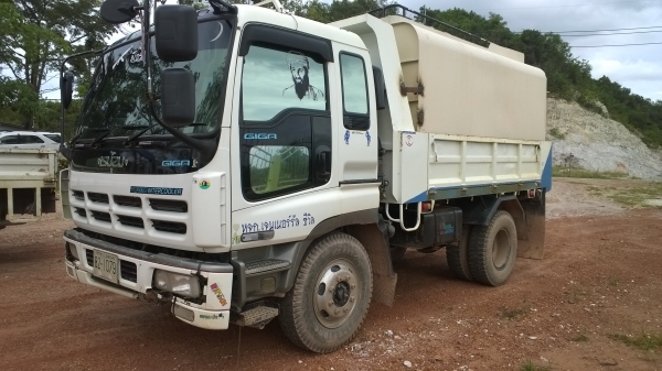 ขายดาวน์...(ลงขายใหม่..6ล้อประกอบGIGA195แรงSPZ440และTMK47E ยาง900-20 รถสวย) มี2คัน ดั้มยาว4ม. คัสซีใหญ่ ขายดาวน์...(ลงขายใหม่..6ล้อประกอบGIGA195แรงSPZ440และTMK47E ยาง900-20 รถสวย) มี2คัน ดั้มยาว4ม. คัสซีใหญ่