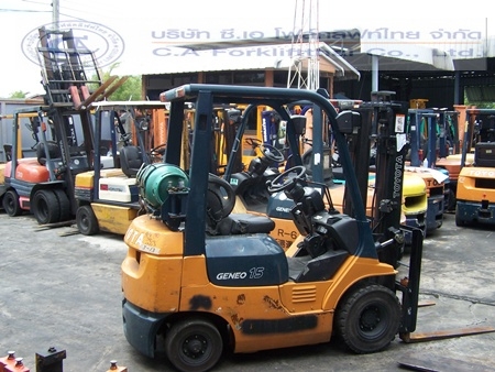 ขายรถ โฟล์คลิฟท์ TOYOTA รุ่น 7-FG15