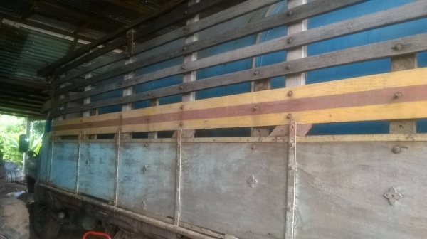 ขาย 10 ล้อหัวยาว 2 เพลาใหญ่ช่วงล่าง FUSO เครื่อง 6BF1 185 แรงม้า คัสซีสวย สโลว์เกียร์กลาง ทะเบียนเต็มพร้อมโอน ราคาต่อรองได้