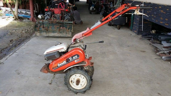 รถไถเดินตาม KUBOTA 6.5 แรง เก่าญี่ปุ่น สภาพพร้อมใช้งาน เครื่องยนต์แรงและติดง่าย คุณภาพดี รถไถเดินตาม KUBOTA 6.5 แรง เก่าญี่ปุ่น สภาพพร้อมใช้งาน เครื่องยนต์แรงและติดง่าย คุณภาพดี