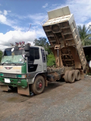 ขายHINO KT725วางหัวไฮเทค  สภาพสวยพร้อมใช้ ราคาต่อรองได้ ติดต่อได้ที่คุณ อ๊อฟ พิจิตร 086-737-9991