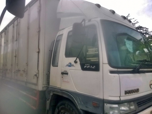 ขาย6ล้อ ISUZU,HINO ปี50 ทั้งหมด 17คันมาเลือกดูได้ ราคาต่อรองได้ ติดต่อได้ที่คุณอ๊อฟ พิจิตร 086-737-9991