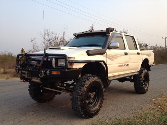 ตัดใจขายอีกรอบ TOYOTA LN 106 4ประตู 4WD ตัดใจขายอีกรอบ TOYOTA LN 106 4ประตู 4WD