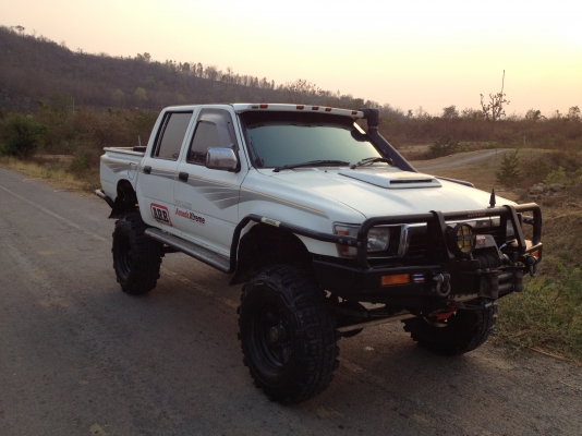 ตัดใจขายอีกรอบ TOYOTA LN 106 4ประตู 4WD ตัดใจขายอีกรอบ TOYOTA LN 106 4ประตู 4WD