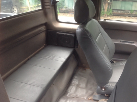 Isuzu 2.5 90hp ตามสภาพเอกสารพร้อมโอน Isuzu 2.5 90hp ตามสภาพเอกสารพร้อมโอน