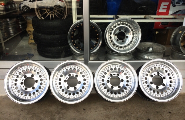 ขายล้อหยดน้ำ 15x7" ออฟ10 6/139.7 เงาๆ ออฟสวยๆ
